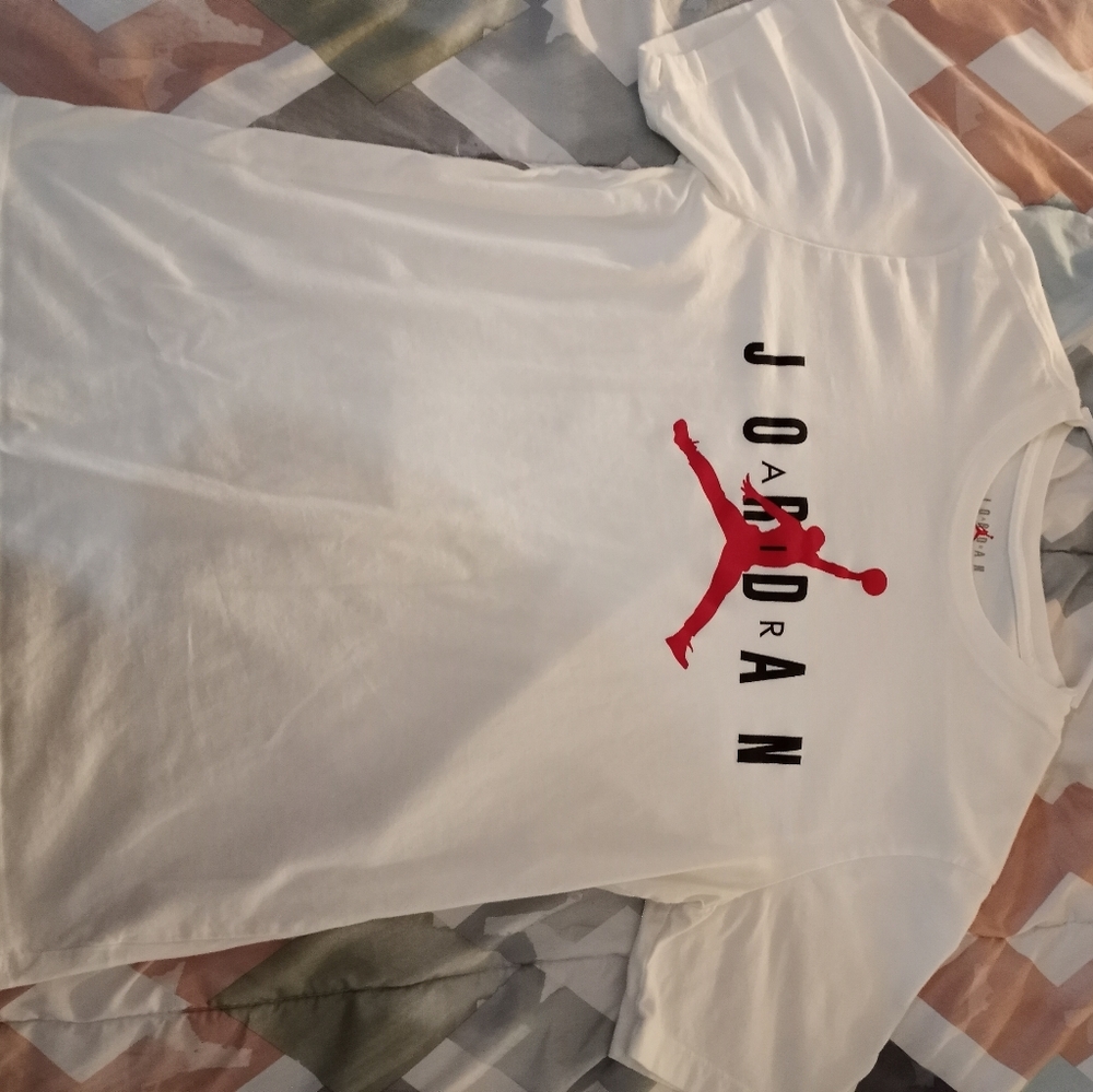 🔥White Air Jordan Shirt🔥NWT Must see